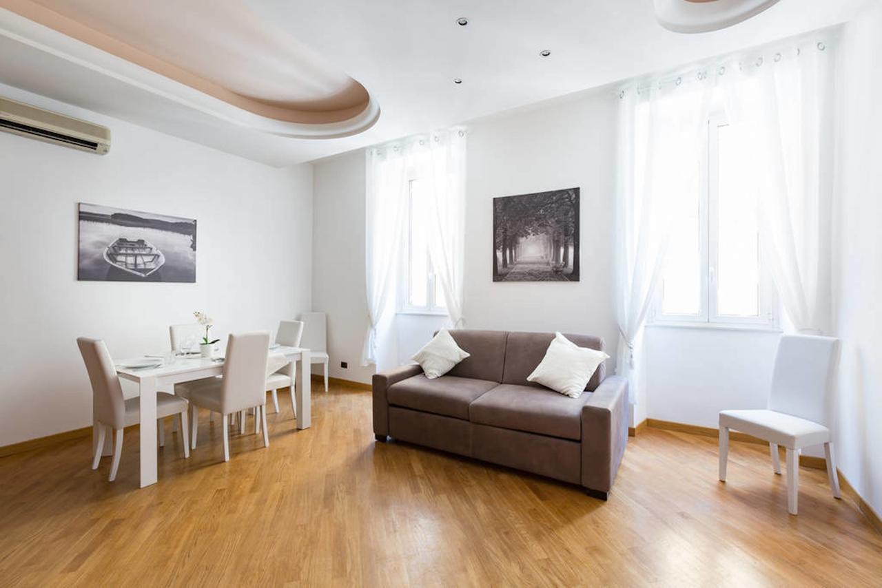 The Colosseum Suite Rome Exterior photo